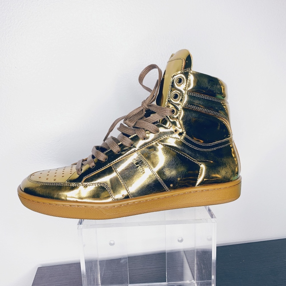 ❌SOLD❌Saint Laurent Signature